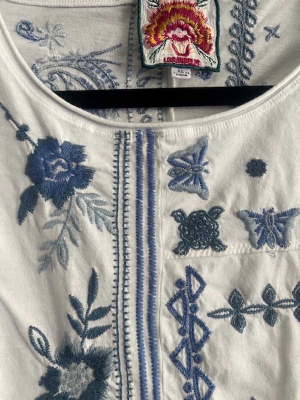 Johnny Was t-shirt - Picture 2 of 3